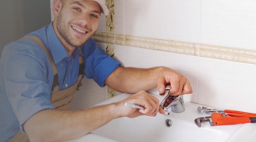 Handle or spout repair in Blakeslee, OH